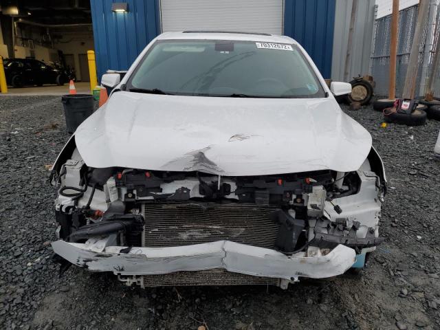 1G11C5SL7FF195707 - 2015 CHEVROLET MALIBU 1LT 白色 照片 5