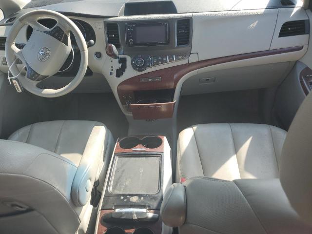 5TDDK3DC1DS053939 - 2013 TOYOTA SIENNA XLE ნაცრისფერი ფოტო 8