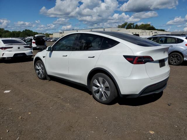 7SAYGDEE4PF804715 - 2023 TESLA MODEL Y Blanc photo 2