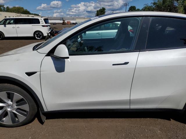 7SAYGDEE4PF804715 - 2023 TESLA MODEL Y Blanc photo 7