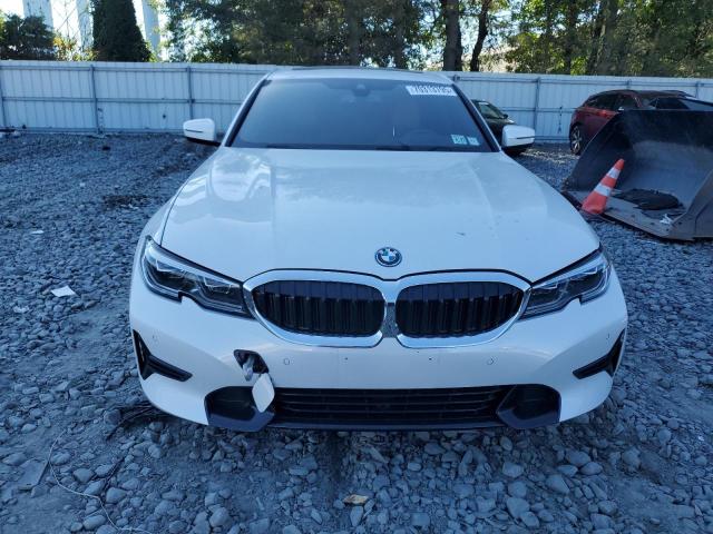 3MW5P9J07N8C53993 - 2022 BMW 330XE WHITE photo 5