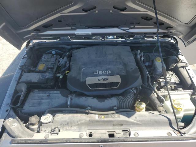 1C4BJWDG2JL808897 - 2018 JEEP WRANGLER SPORT SILVER photo 11