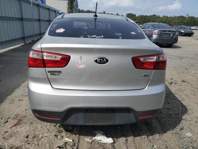 KNADM4A36F6437042 - 2015 KIA RIO LX SILVER photo 6