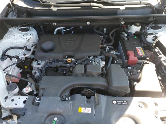 2T3F1RFV4NC308257 - 2022 TOYOTA RAV4 LE WHITE photo 11
