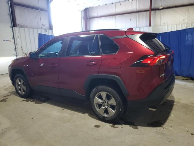 2T3W1RFV8PW286233 - 2023 TOYOTA RAV4 XLE MAROON photo 2