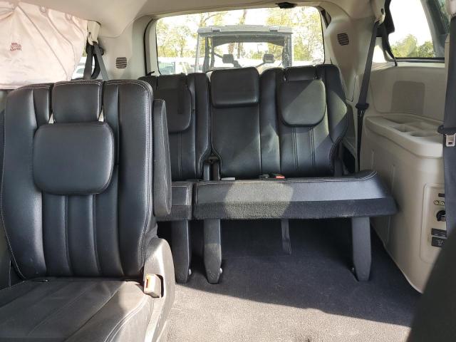 2C4RC1BG7ER398772 - 2014 CHRYSLER TOWN & COU TOURING SILVER photo 10