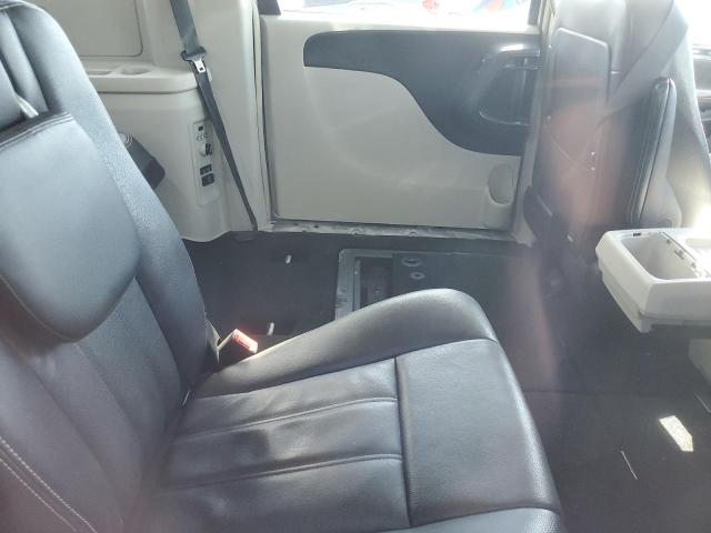 2C4RC1BG7ER398772 - 2014 CHRYSLER TOWN & COU TOURING SILVER photo 11