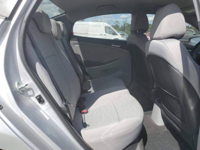 KMHCT4AE5GU149993 - 2016 HYUNDAI ACCENT SE SILVER photo 10