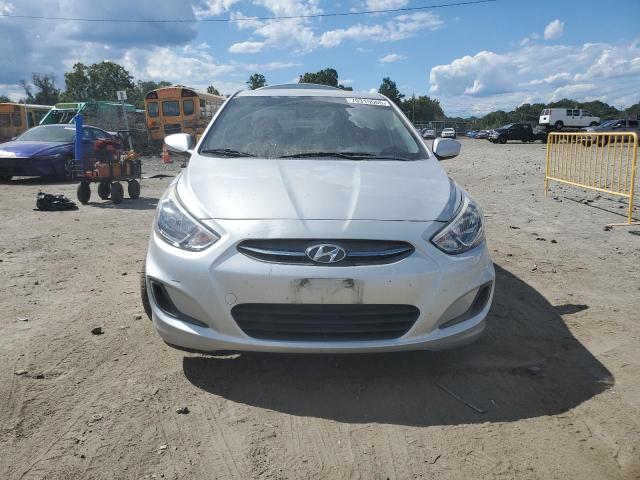 KMHCT4AE5GU149993 - 2016 HYUNDAI ACCENT SE SILVER photo 5
