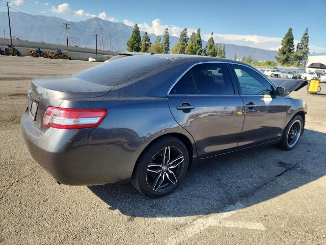 4T4BF3EK6BR215690 - 2011 TOYOTA CAMRY BASE ნაცრისფერი ფოტო 3
