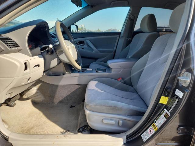 4T4BF3EK6BR215690 - 2011 TOYOTA CAMRY BASE ნაცრისფერი ფოტო 7