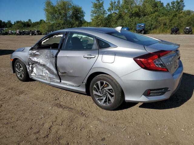 19XFC2F74JE039295 - 2018 HONDA CIVIC EX 银色 照片 2