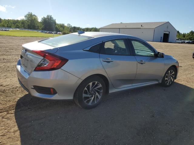 19XFC2F74JE039295 - 2018 HONDA CIVIC EX 银色 照片 3