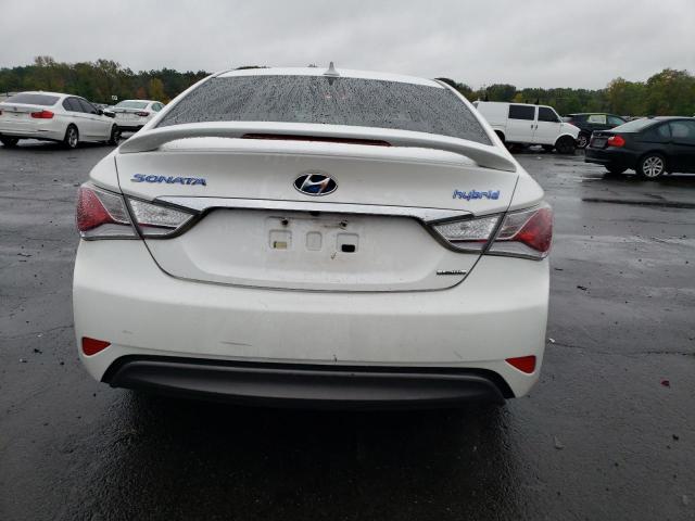 KMHEC4A45DA092403 - 2013 HYUNDAI SONATA HYBRID WHITE photo 6