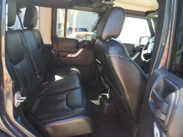1C4HJWEG8GL284415 - 2016 JEEP WRANGLER U SAHARA GRAY photo 10