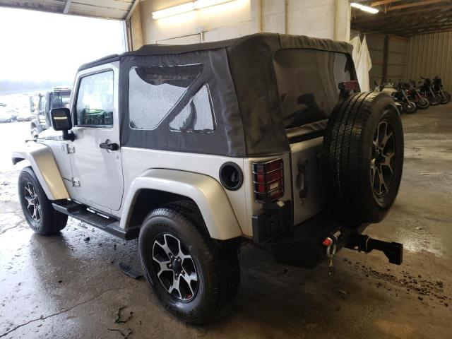 1J4FA54148L507723 - 2008 JEEP WRANGLER SAHARA SILVER photo 3