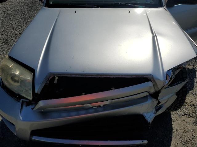 JTEBU14R69K038065 - 2009 TOYOTA 4RUNNER SR5 SILVER photo 12