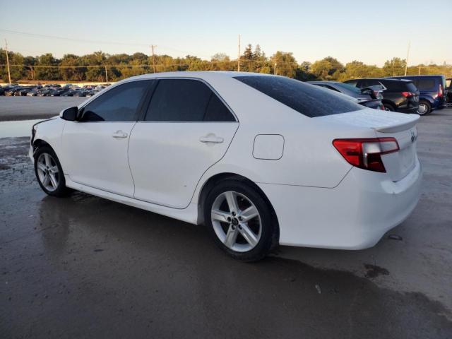 4T1BF1FK9CU547461 - 2012 TOYOTA CAMRY BASE 白色 照片 2