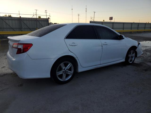 4T1BF1FK9CU547461 - 2012 TOYOTA CAMRY BASE 白色 照片 3