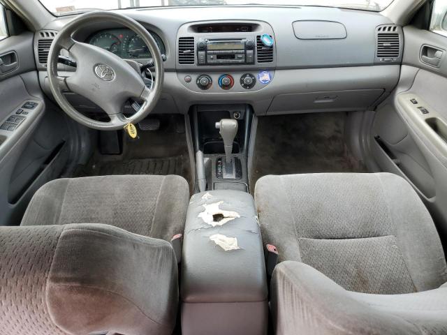 JTDBE32K440268999 - 2004 TOYOTA CAMRY LE SILVER photo 8