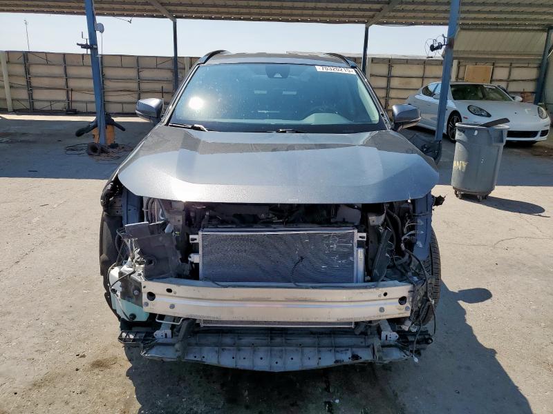 2T3P1RFVXLC070724 - 2020 TOYOTA RAV4 XLE GRAY photo 5