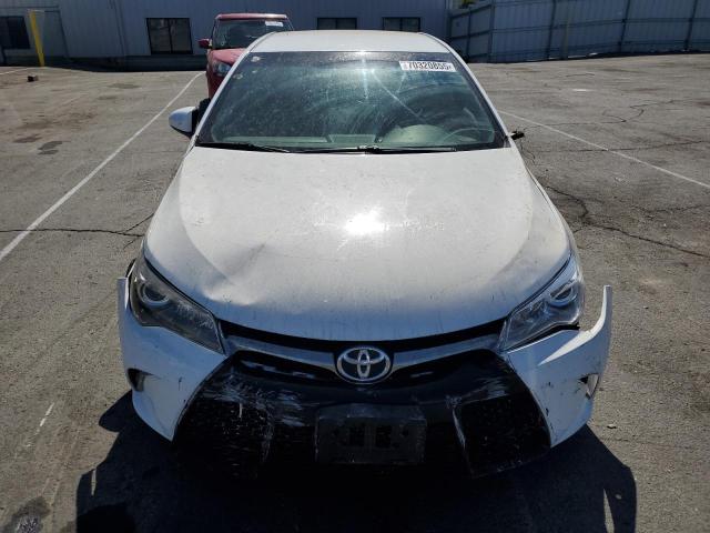 4T1BF1FK1HU349125 - 2017 TOYOTA CAMRY LE WHITE photo 5