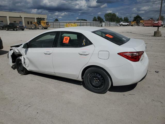 5YFBURHE6JP817658 - 2018 TOYOTA COROLLA L WHITE photo 2