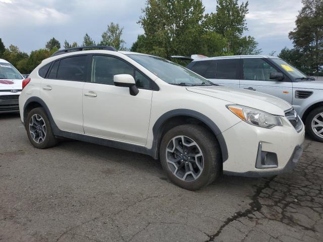 JF2GPABC8H9205582 - 2017 SUBARU CROSSTREK PREMIUM WHITE photo 4