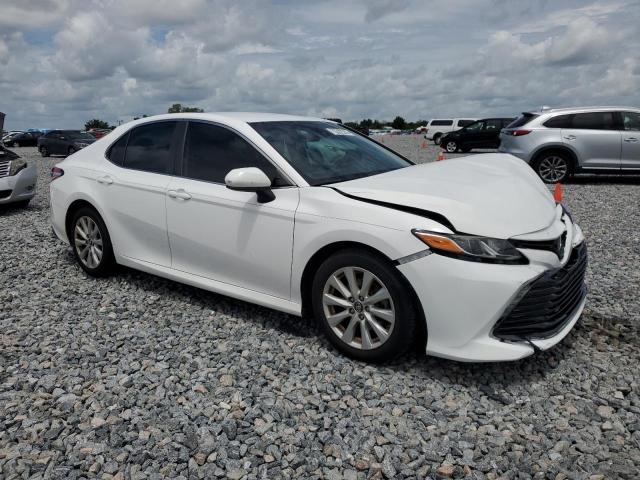 4T1B11HK9KU780511 - 2019 TOYOTA CAMRY L Blanc photo 4