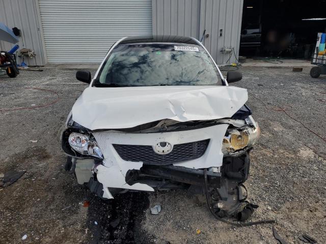 2T1BU4EE4AC274365 - 2010 TOYOTA COROLLA BASE WHITE photo 5