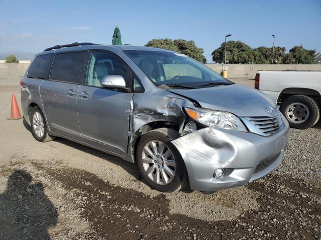 5TDYK3DC6ES505578 - 2014 TOYOTA SIENNA XLE SILVER photo 4