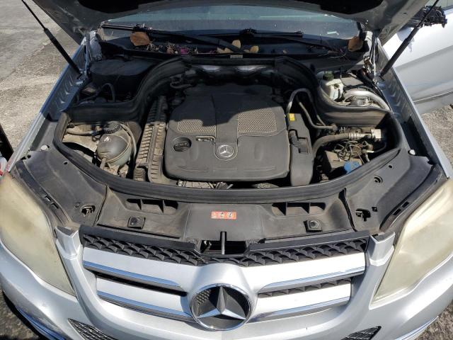 WDCGG8JB9DG022871 - 2013 MERCEDES-BENZ GLK 350 4MATIC SILVER photo 11