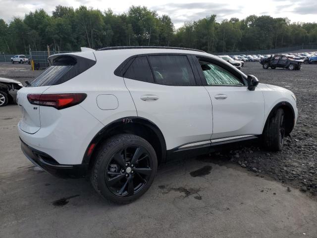 LRBFZPR47MD131440 - 2021 BUICK ENVISION ESSENCE Սպիտակ լուսանկար 3