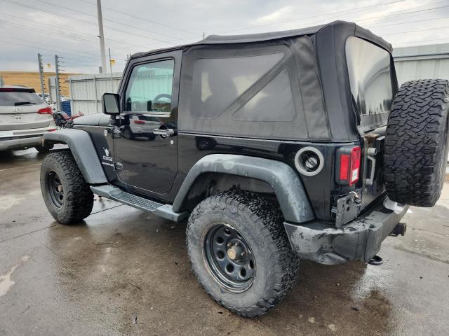 1C4AJWAG2DL677927 - 2013 JEEP WRANGLER SPORT BLACK photo 2