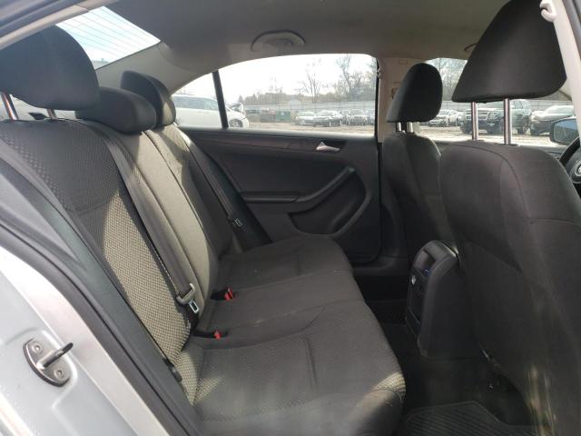 3VW1K7AJ4EM440142 - 2014 VOLKSWAGEN JETTA BASE SILVER photo 10