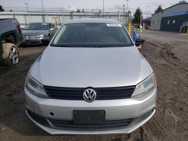 3VW1K7AJ4EM440142 - 2014 VOLKSWAGEN JETTA BASE SILVER photo 5