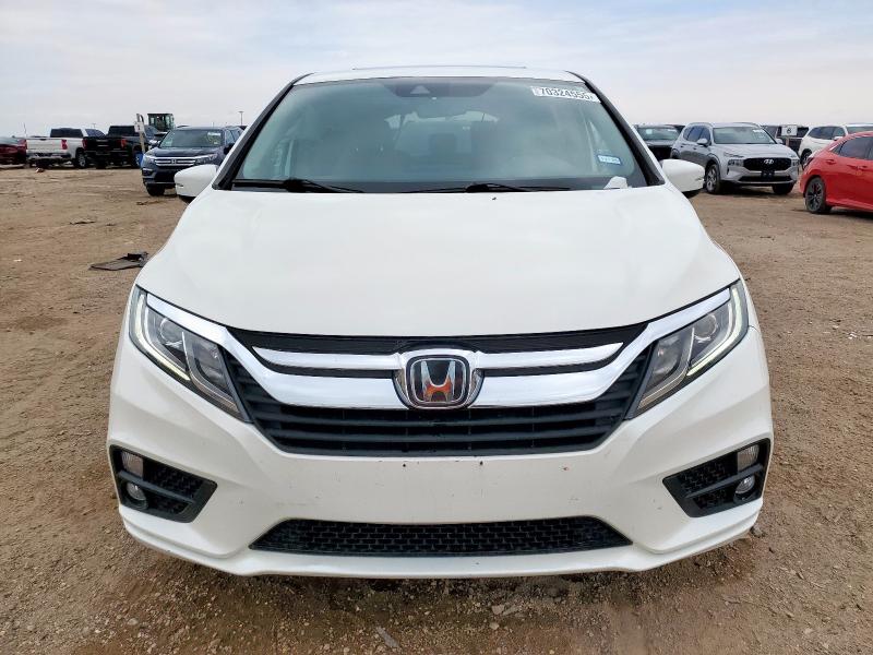 5FNRL6H76KB084803 - 2019 HONDA ODYSSEY EXL WHITE photo 5