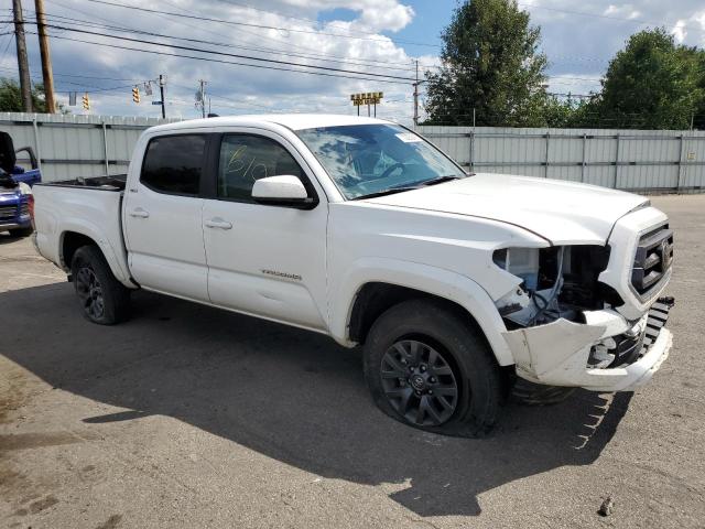 3TMAZ5CN3NM190699 - 2022 TOYOTA TACOMA DOUBLE CAB Weiß Foto 4