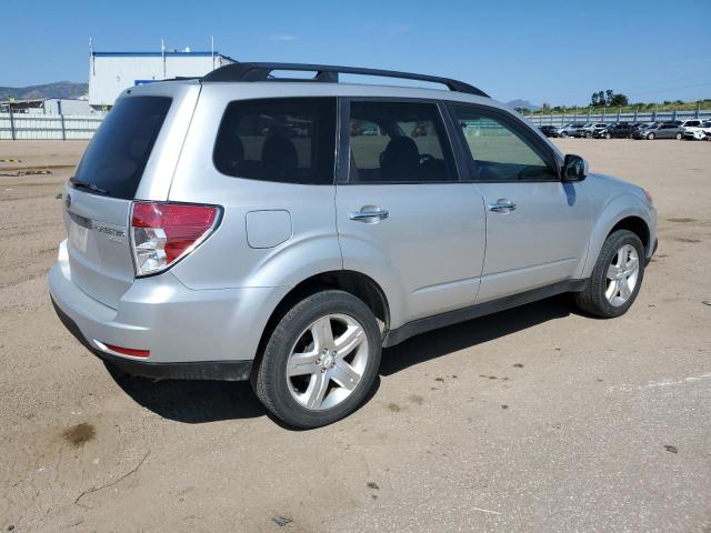 JF2SH6CC4AH778459 - 2010 SUBARU FORESTER 2.5X PREMIUM SILVER photo 3