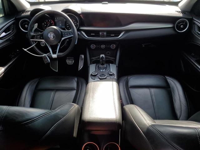 ZASFAKPN1J7C17402 - 2018 ALFA ROMEO STELVIO SPORT WHITE photo 8