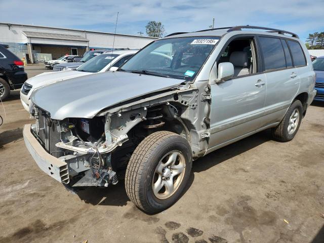 2004 TOYOTA HIGHLANDER, 