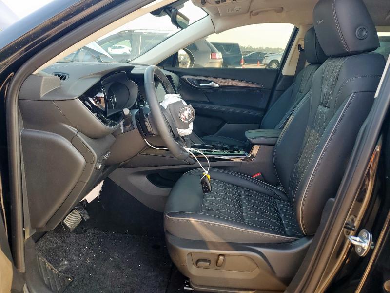 LRBFZSR43PD184272 - 2023 BUICK ENVISION AVENIR BLACK photo 7