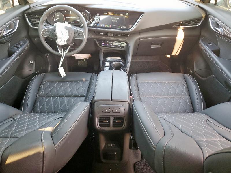 LRBFZSR43PD184272 - 2023 BUICK ENVISION AVENIR BLACK photo 8