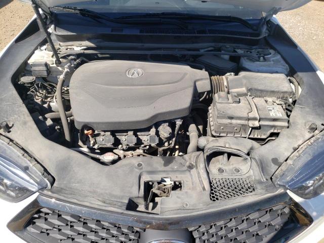 19UUB3F62JA802359 - 2018 ACURA TLX TECH+A WHITE photo 11