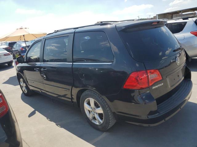 2V8HW34189R578179 - 2009 VOLKSWAGEN ROUTAN SE BLACK photo 2