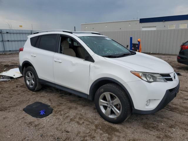 2T3RFREV0FW244184 - 2015 TOYOTA RAV4 XLE WHITE photo 4