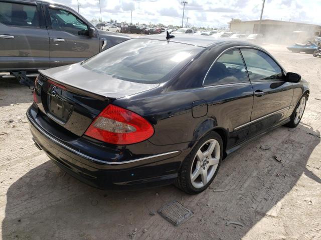 WDBTJ72H27F211177 - 2007 MERCEDES-BENZ CLK 550 BLACK photo 3