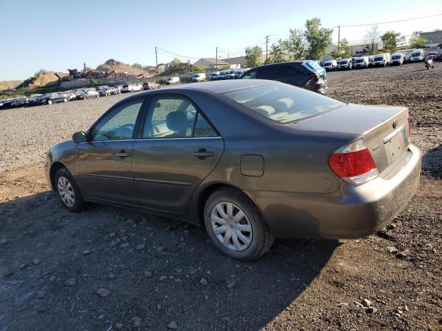 4T1BE32K85U971155 - 2005 TOYOTA CAMRY LE CHARCOAL photo 2