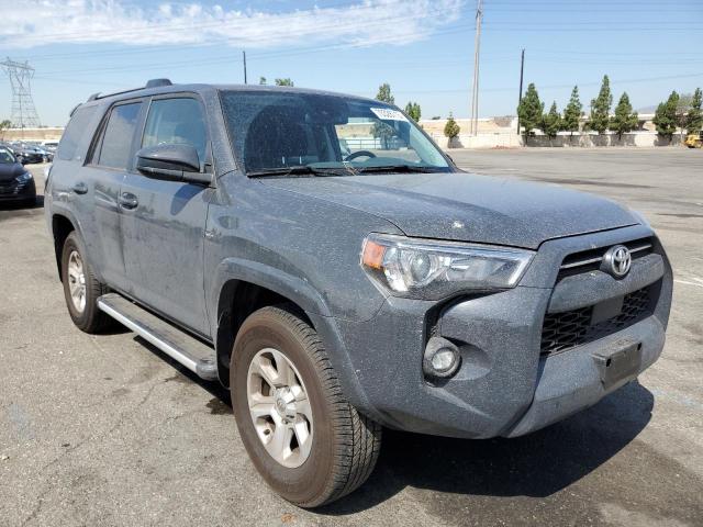 JTEEU5JR8R5312891 - 2024 TOYOTA 4RUNNER SR5 ნაცრისფერი ფოტო 4