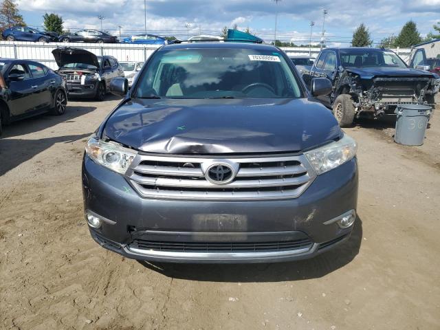 5TDBK3EH0DS180134 - 2013 TOYOTA HIGHLANDER BASE رمادي صورة 5